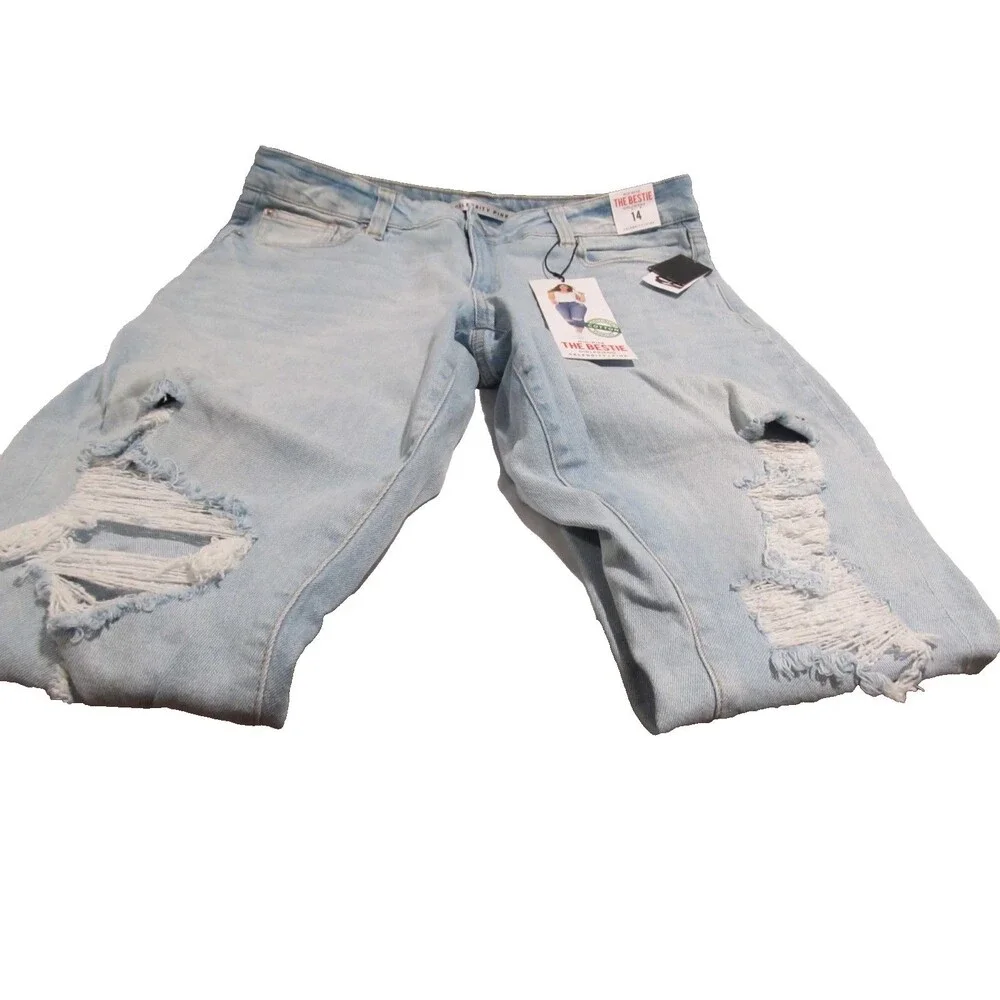 Celebrity Pink Trendy Plus Size Distressed Girlfriend Jeans Sink Hole Size 14 - Picture 6 of 6